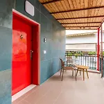 Exelent Modern In Blloku Center With Fast Wifi - Gold Tiran