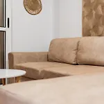 Daire Exelent Modern In Blloku Center With Fast Wifi - Gold