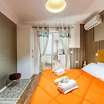 Daire Exelent Modern In Blloku Center With Fast Wifi - Gold Tiran