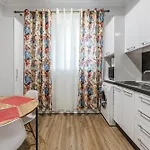 Exelent Modern In Blloku Center With Fast Wifi - Gold