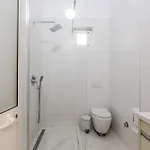 Exelent Modern In Blloku Center With Fast Wifi - Gold *