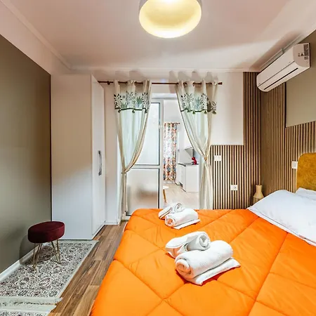 Appartamento Exelent Modern In Blloku Center With Fast Wifi - Gold Tirana