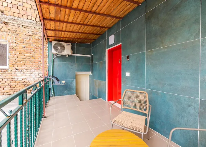 Appartement Exelent Modern In Blloku Center With Fast Wifi - Gold Tirana