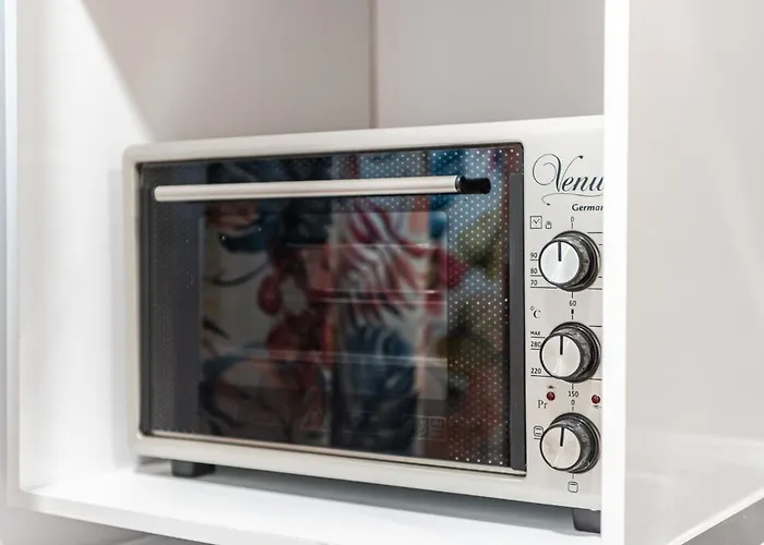 Exelent - Gold Blloku * Tirana